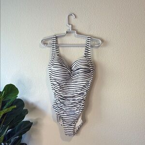 Elegant navy blue and White Striped One Piece Swimsuit Nip tuck size 8